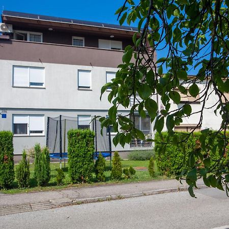 Apartment Sladic ซิซัค ภายนอก รูปภาพ